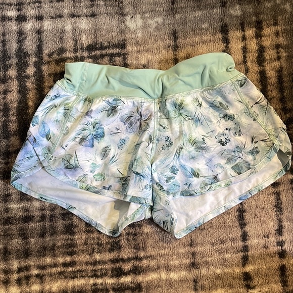 Ivivva shorts lot - Picture 2 of 14